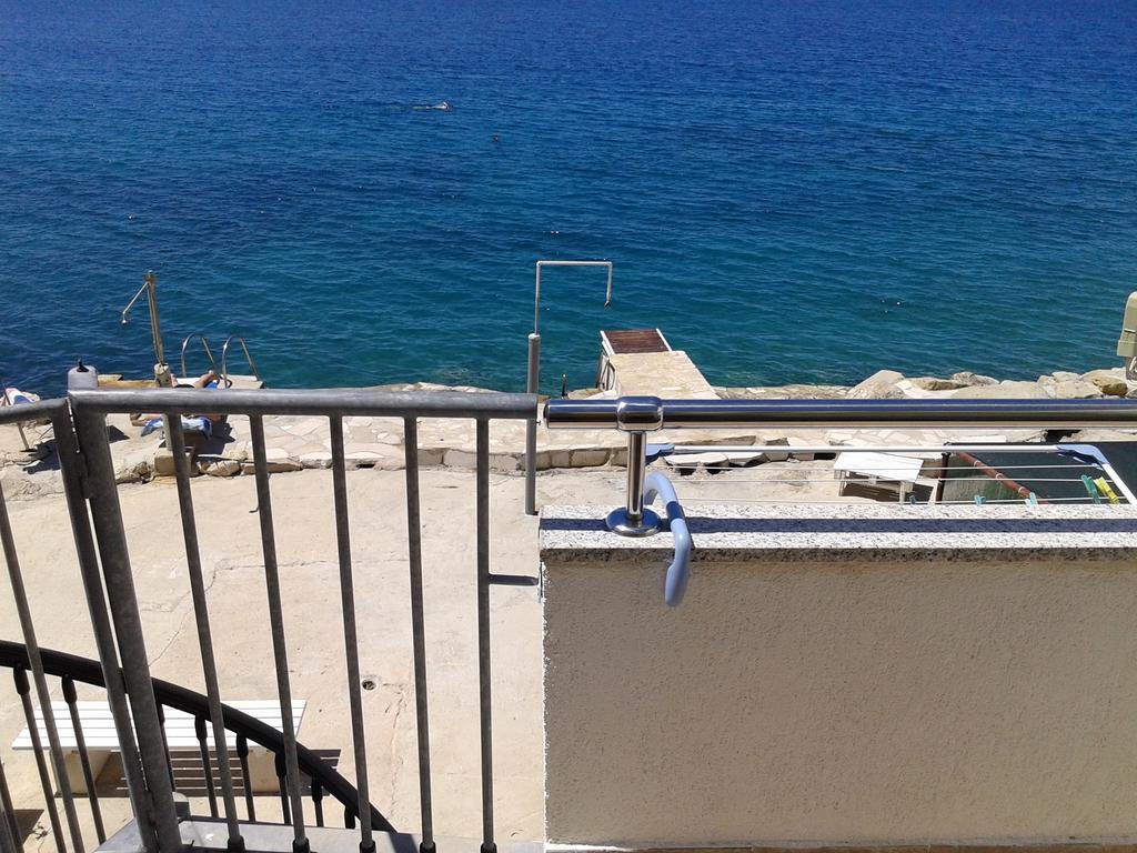 Apartments Toma Bajnice Directly Krilo Bagian luar foto