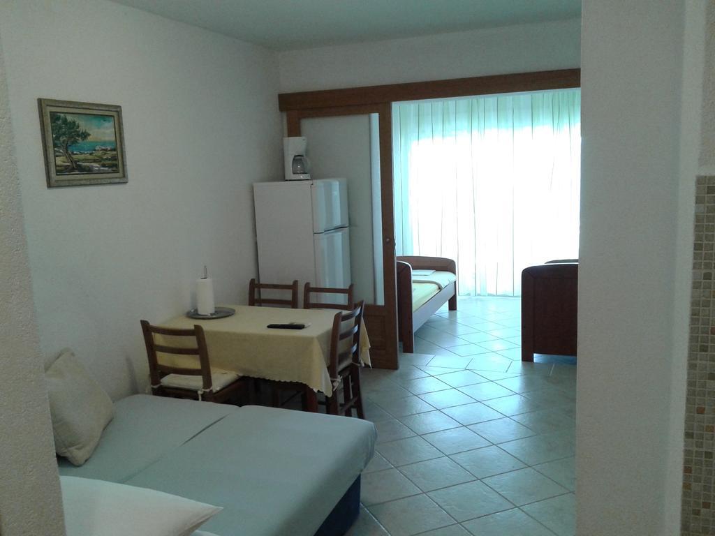 Apartments Toma Bajnice Directly Krilo Bagian luar foto