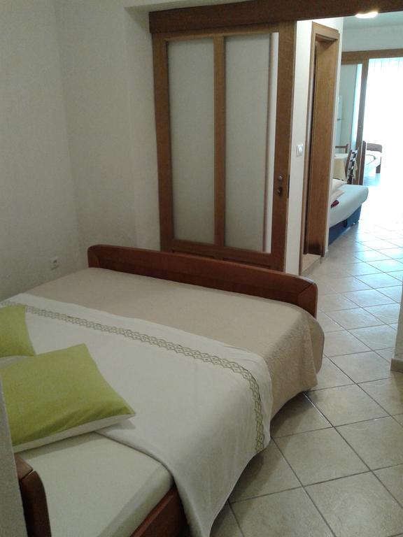 Apartments Toma Bajnice Directly Krilo Bagian luar foto